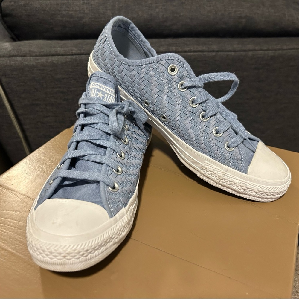 Converse Women's Blue Sneakers